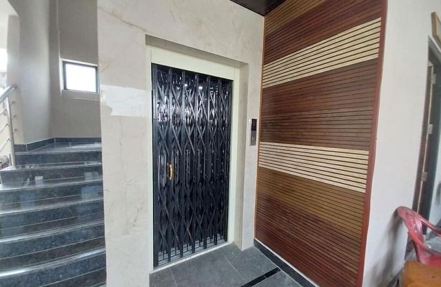 2-bedroom apartment in brilliant Hyderabad with AC