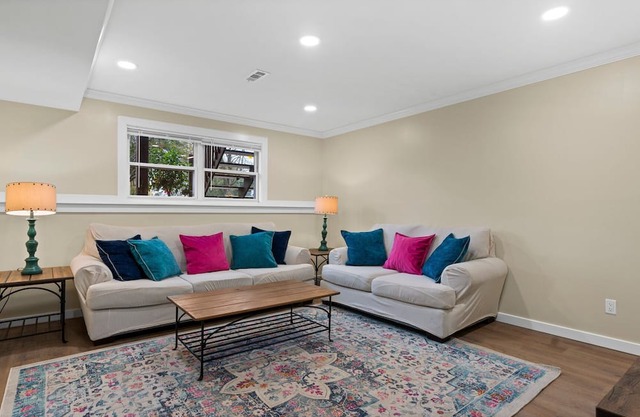 Stylish, Fully Furnished Apartments - Comfort and Convenience, Just Like Home