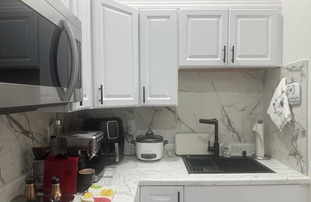 Charming and relaxing apartment 1 bathroom and 1 bedroom in Fort Myers