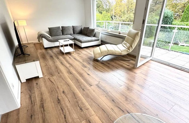 Light-flooded apartment in a natural location - near Cologne