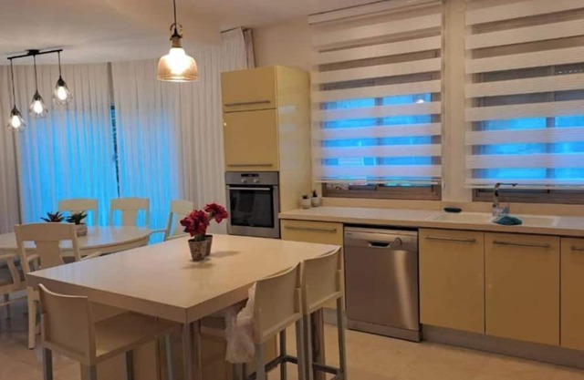 אבני החושן- Avnei Hoshen - Two-Bedroom Apartment
