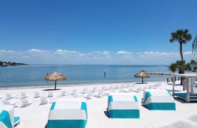 Gulf Escape | Fort De Soto Park | Two Pools & Waterfront Cabanas