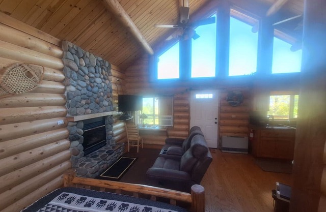 Incredible Views - Orr Springs Rendezvous!