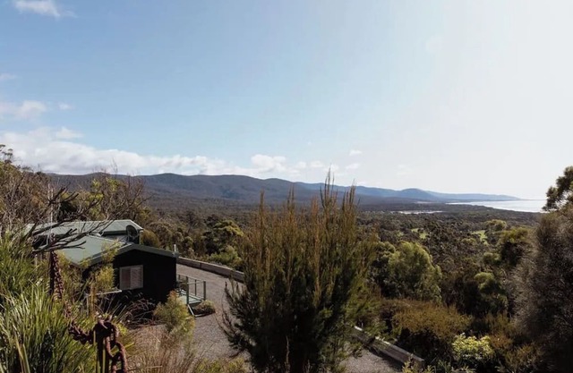 Panorama Cabin - a cosy shack + an unreal view (B)