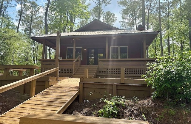 Beautiful 2-bedroom house on the Cape Fear River