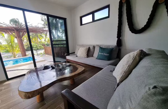 Beachfront Luxury Villa2 by LAMAU