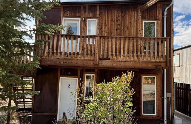 Large windows bring the outside in.