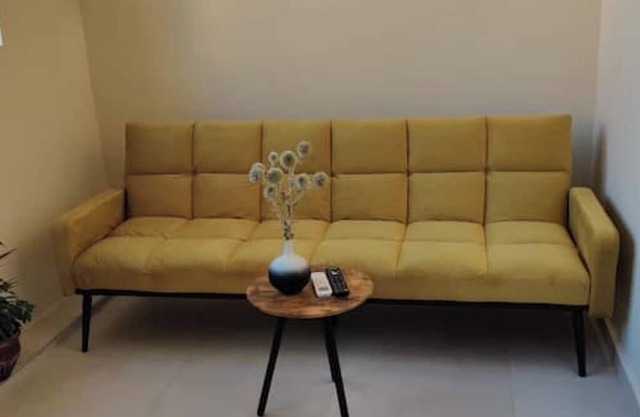 Charming Duplex for 6 in the Heart of Saranda – Steps from the Beach