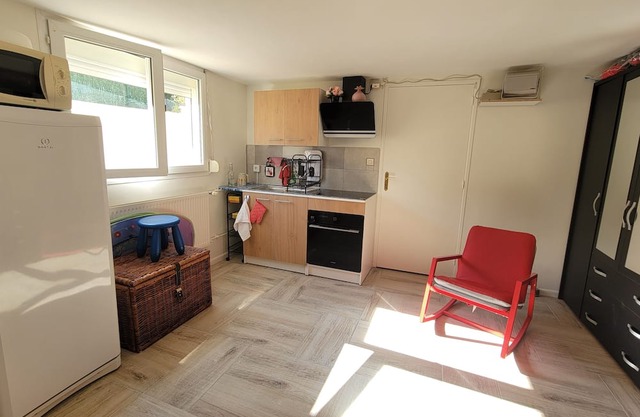 Fully-equipped self-catering studio