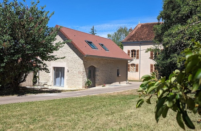 Encantadora casa rural con jardín y actividades familiares