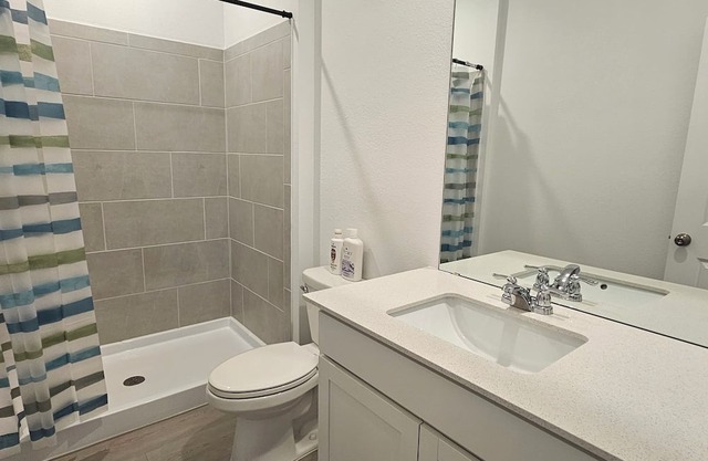 Soothing brand new house with central AC, security cameras . in charming Waller