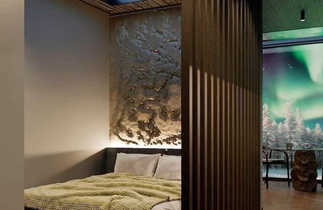 Arctic Lodge 3- sauna, glass roof & view of Lake Inari