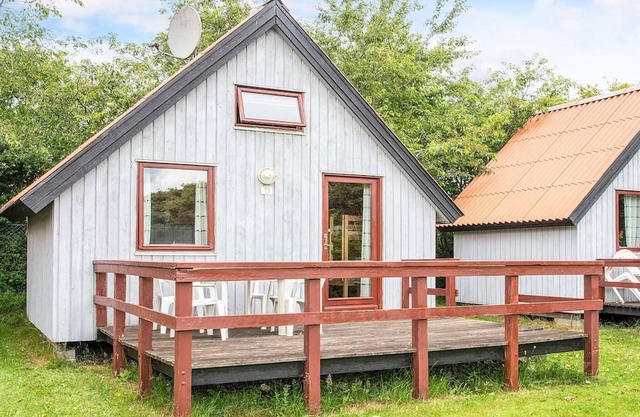 6 person holiday home in Grindsted