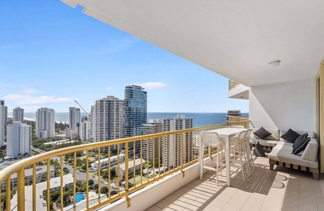 Luxury 3BR with Ocean and Trackside GC 500 Views