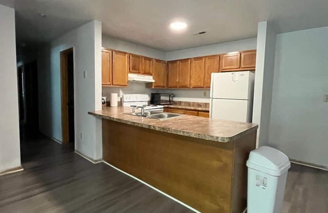 Spacious 3-bedroom apartment in Blacksburg, VA! Great location!