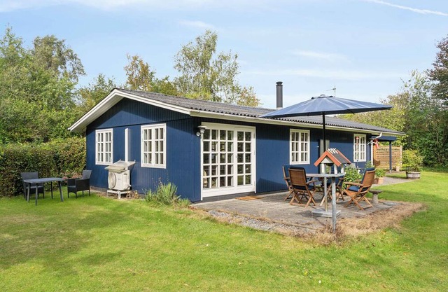 Renovated classic cottage close to beach