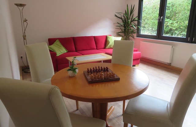 Apartment 'Vollmarshausen' with Shared Garden and Wi-Fi