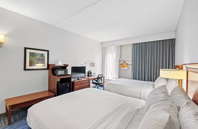 Relax in Style in 2 Rooms Near Trexler Nature Preserve - Fun Outdoor Adventure!