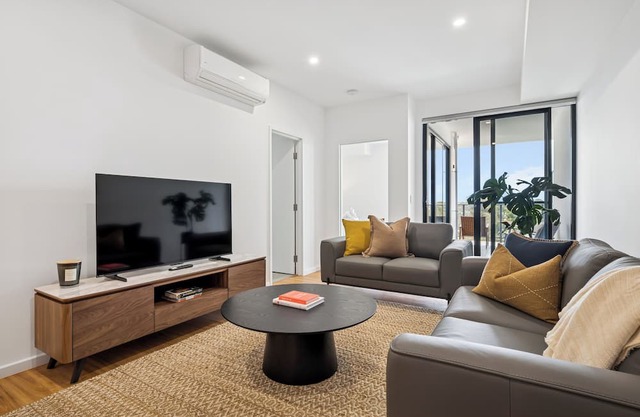 Cannington Comfort – Beside Carousel & Curtin, featuring modern design and rooftop amenities.