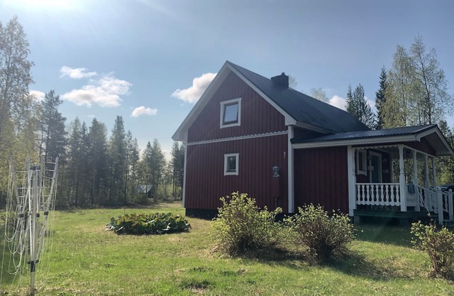 Vacation home for 6 guests with 110m² in Junosuando (298533)