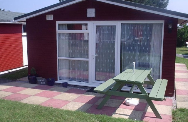 2 Bedroom 4 Berth Chalet in Padstow