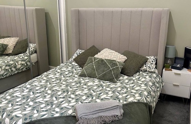 Charming 2-Bedroom Maisonette