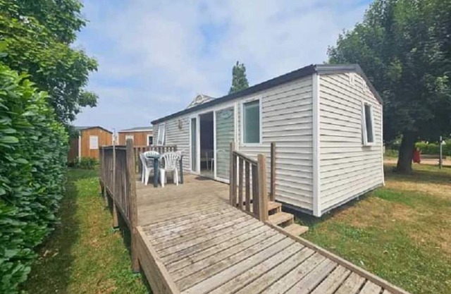 Camping - ccbbife - Two Bedroom Apartment, Sleeps 6