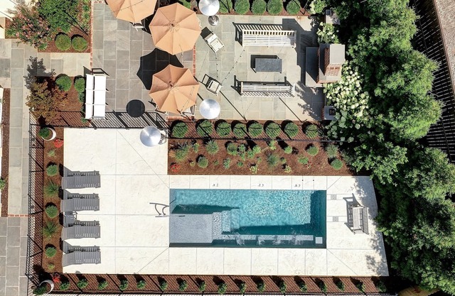 The 200 South St | Boutique Hotel In Downtown