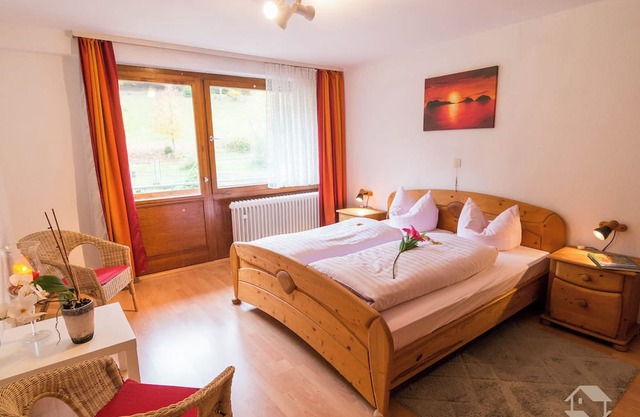 Apartamento 'Ferienwohnung' con terraza compartida, balcón y Wi-Fi