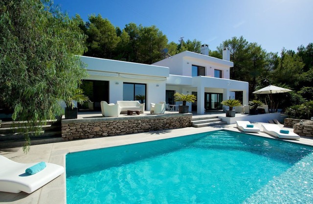 Villa en San Jose De La Atalaya con 4 habitaciones, capacidad 8