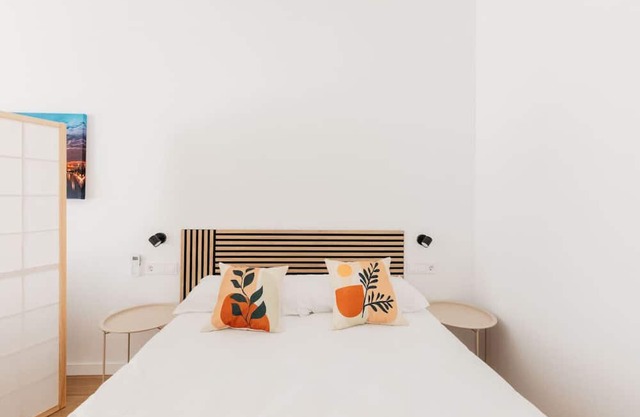Stylish Studio with Easy Access to Valencia’s Best