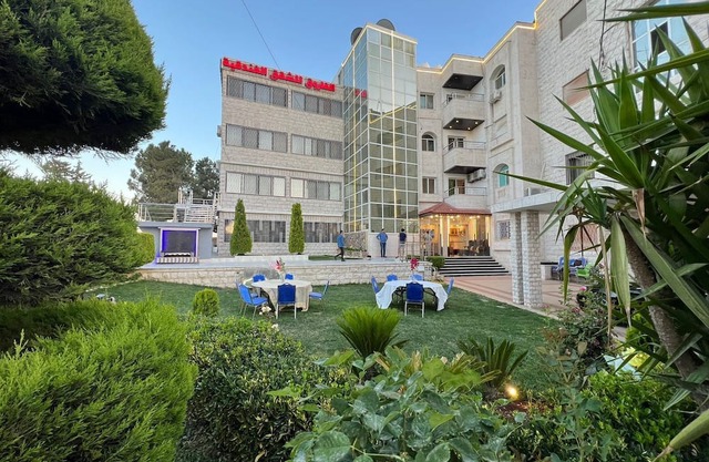Alfarouq Hotel