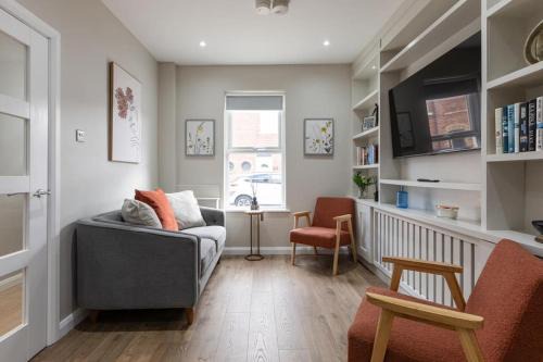 Stylish Luxury Home, Belfast City, Spacious, Modern