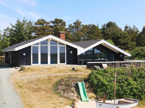 10 person holiday home in Bl vand
