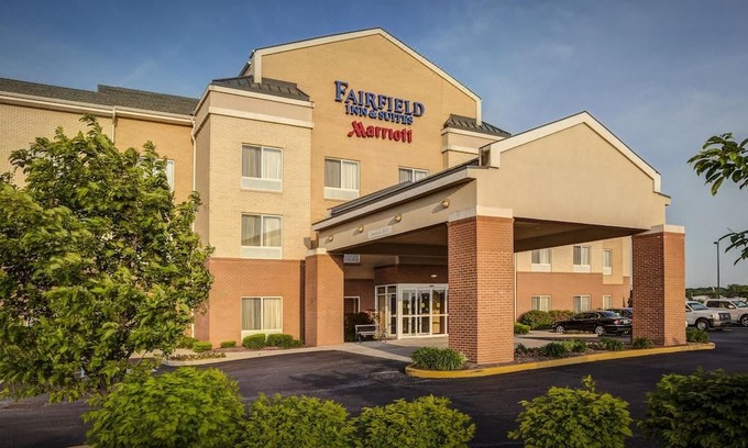 Noblesville Hotel | Fairfield Inn and Suites by Marriott Indianapolis/ Noblesville