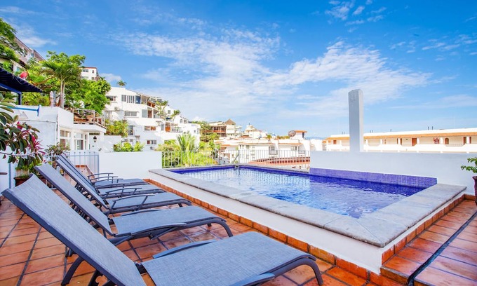 Amapas Condominio | Tropical Hideaway PV