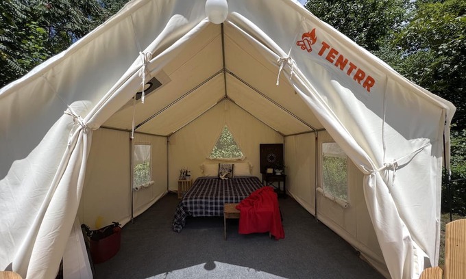 Silver Point Alquiler De RV | Tentrr Signature Site - Jester at Defenders Retreat - Site C