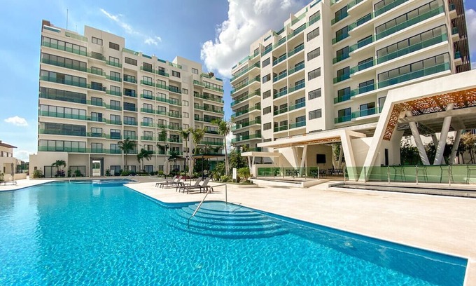 Ejidal Condominio | Apartment w/great view, pool, gym, tennis, parking