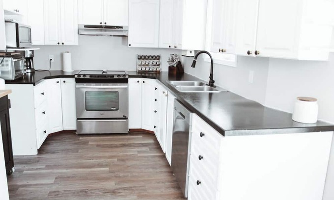 Prince George Casa | Spacious 4 Bedroom, 3 Bath Family & Dog-Friendly