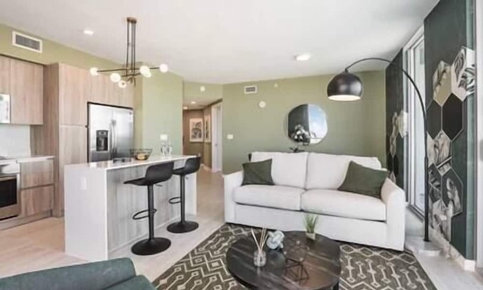 Northeast Miami Condominio | Design Flat/pool/parking/gym