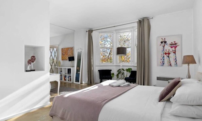 St Kilda Apartamento | Spacious St Kilda Escape - City Views