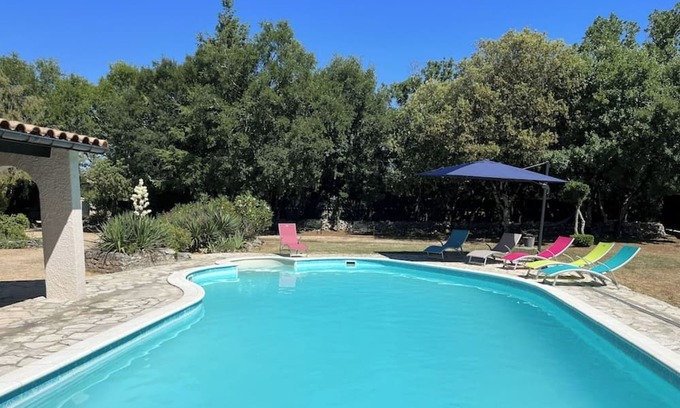 Mejannes-le-Clap Casa | Holiday home - 7-8 person(s) - quiet - large fenced property