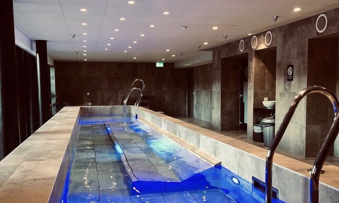 Vaxjo Apartamento | Modern apartment with great location , gym and spa