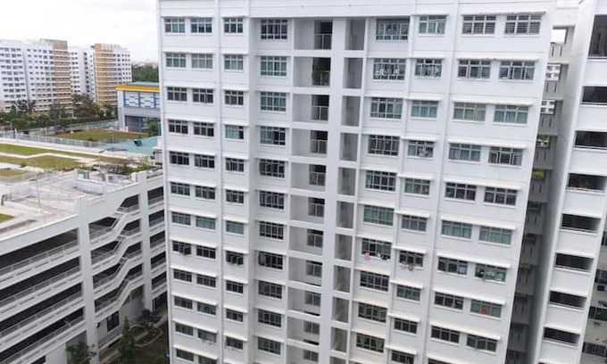 Yishun Apartamento | clean air condition double bed room. great location