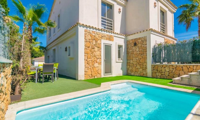 Son Serra de Marina Chalet De Esquí | Townhouse with Private Pool