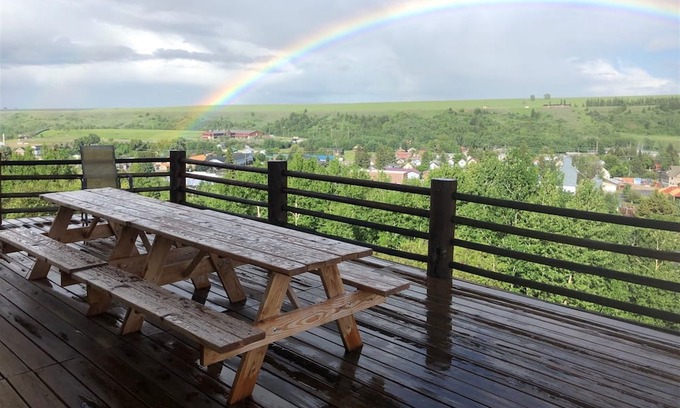 Red Lodge Casa | 360 views town and ski hill, Hot Tub -Spruce Lodge