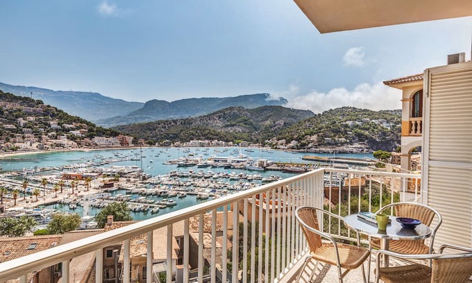 Sóller Casa | Neptuno 3. Apartment with fantastic views to the Port de Soller and the marina