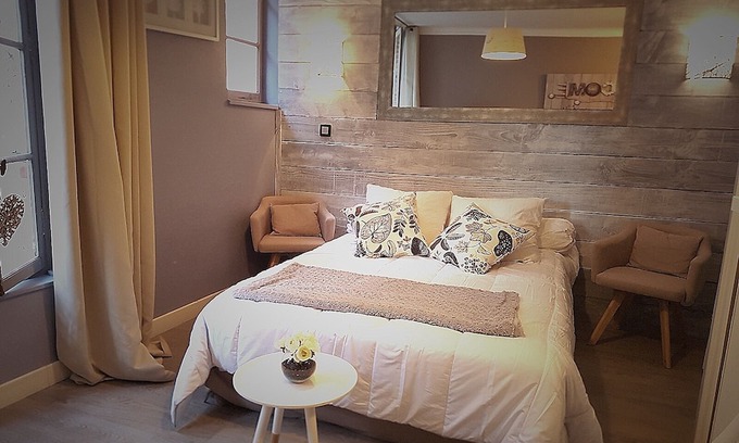 Enclos Apartamento | Charming renovated studio 10m from the port in a pedestrian street
