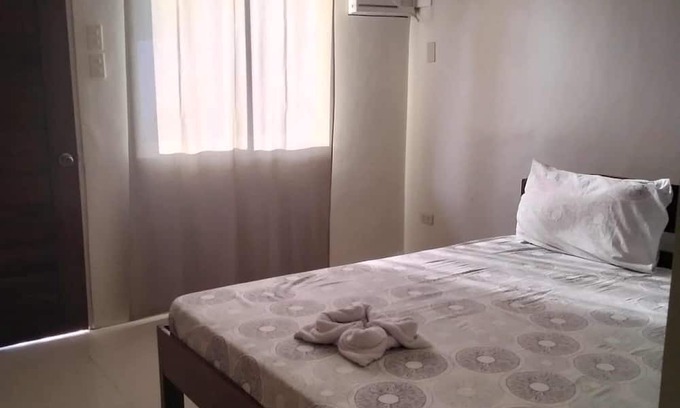 Lapu-Lapu Hotel | WJV INN SAN CARLOS II