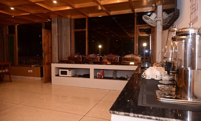 Burwa Hotel | Mystic Manali